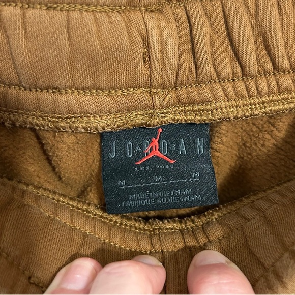 Nike Jordan Brown Casual Fleece Sweatpants Relaxed Fit Joggers Men’s Size Medium - Picture 4 of 8